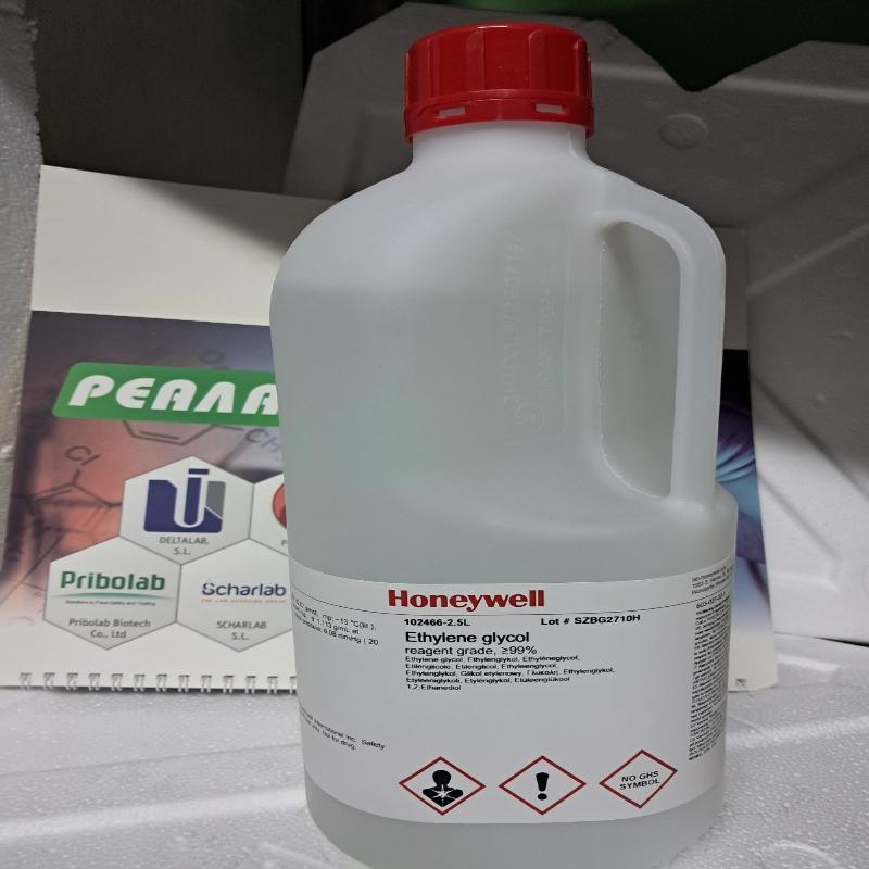 Етиленгліколь кваліфікації reagent, >=99%, 2.5 л